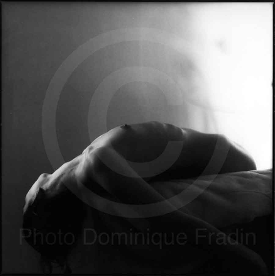 Étude. Paris, 1987.