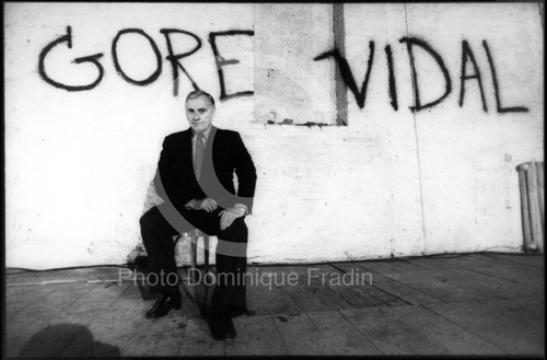 Gore Vidal, écrivain. Rome, 1985.